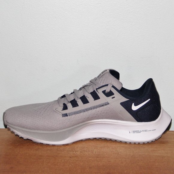 Nike Air Zoom Pegasus 38 Penn State Mens 8 PSU Nittany Lions Grey - Picture 3 of 8